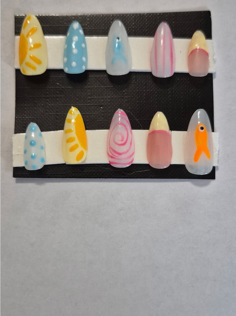 Colorful Hand-Painted Press-On Nail Set - Sunny Pastels